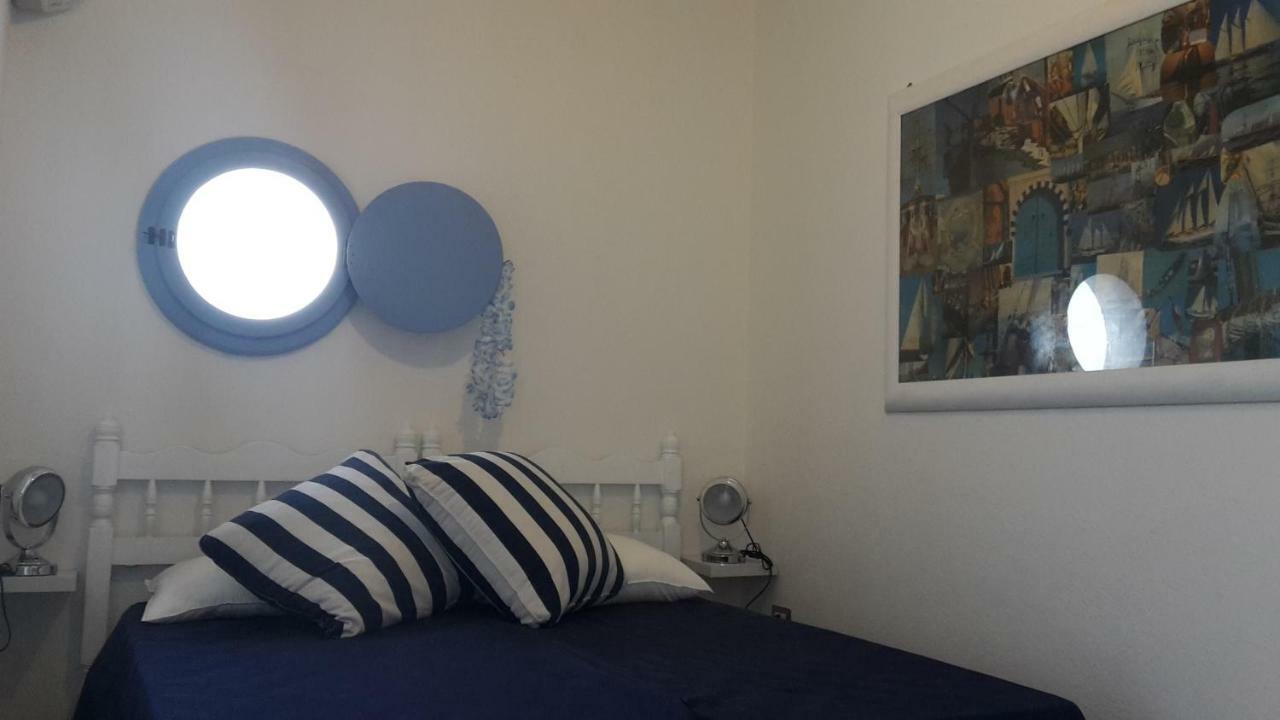 Bed and Breakfast La Casa Di Nina La Maddalena  Exterior foto